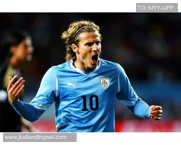 足球跳水球星精彩瞬间视频合集，感受极速飞跃与惊艳技艺的完美融合